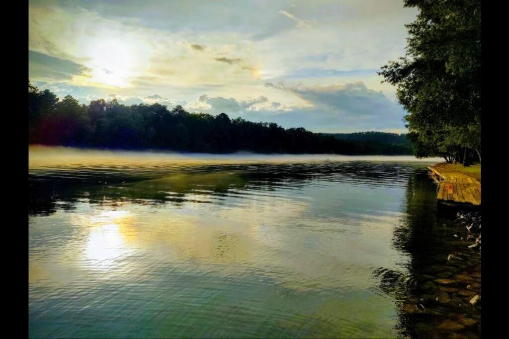 Perfect Lake Retreat Hot Springs Exteriör bild